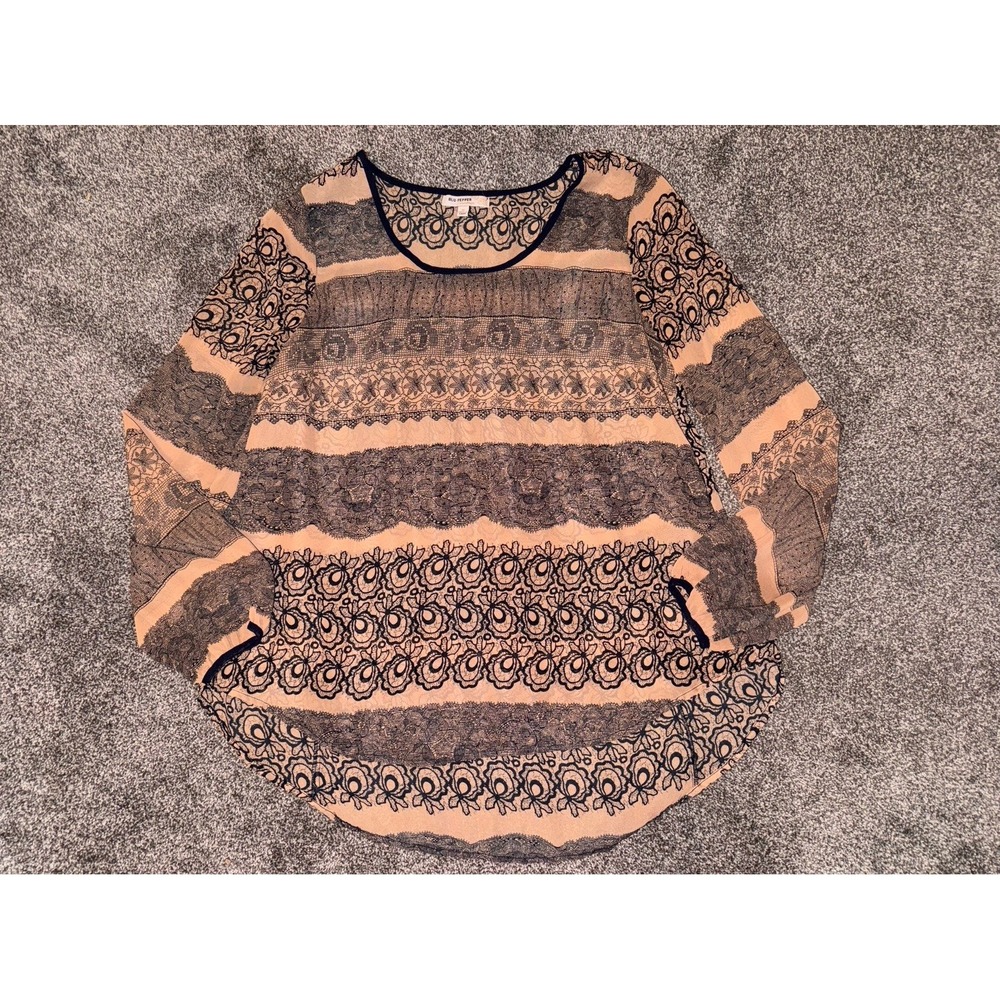 Blu Pepper Vintage Women's Brown Detailed Long Sleeve Top